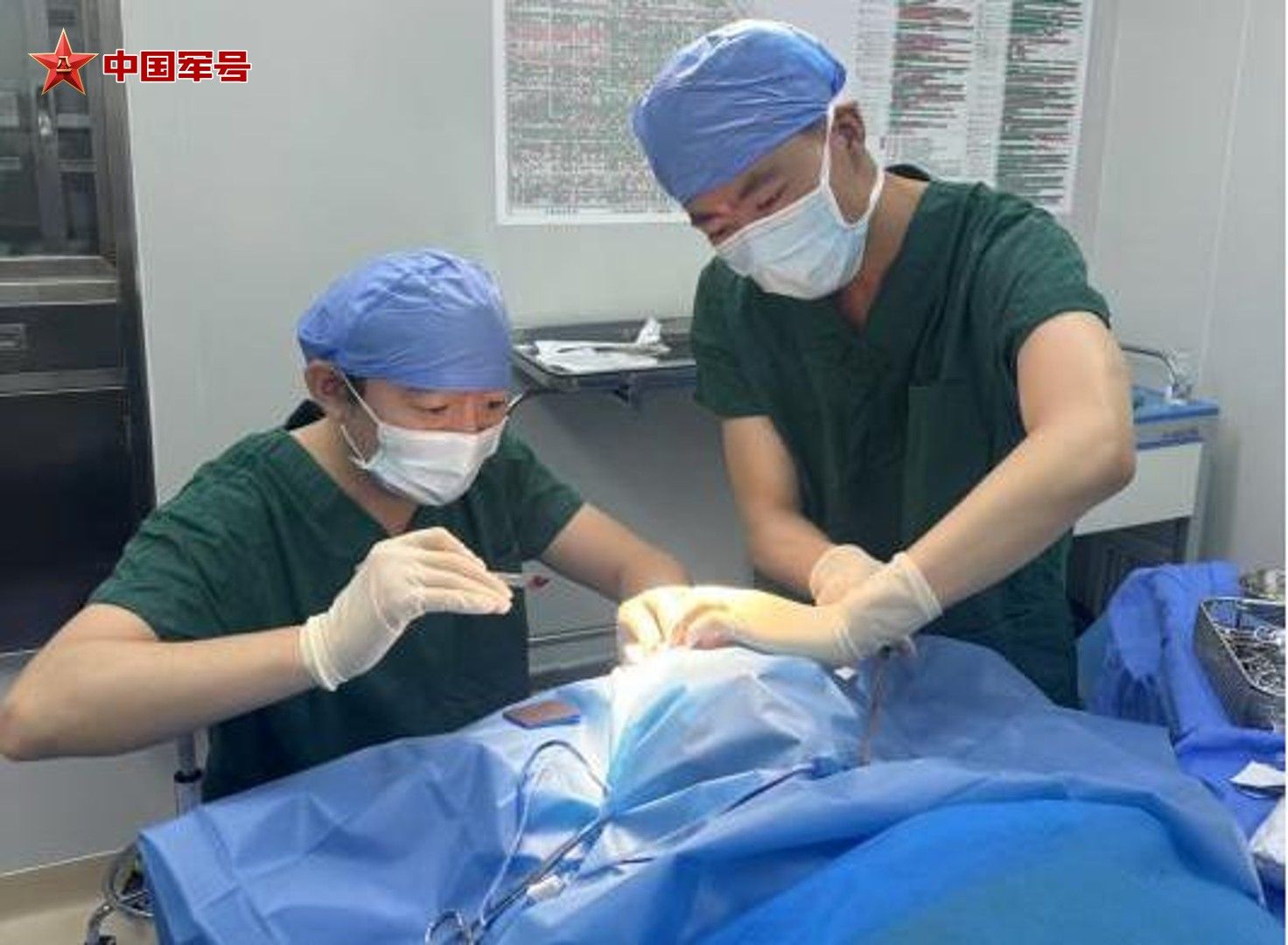 44f128732f974e17a9bc1e6176864c60